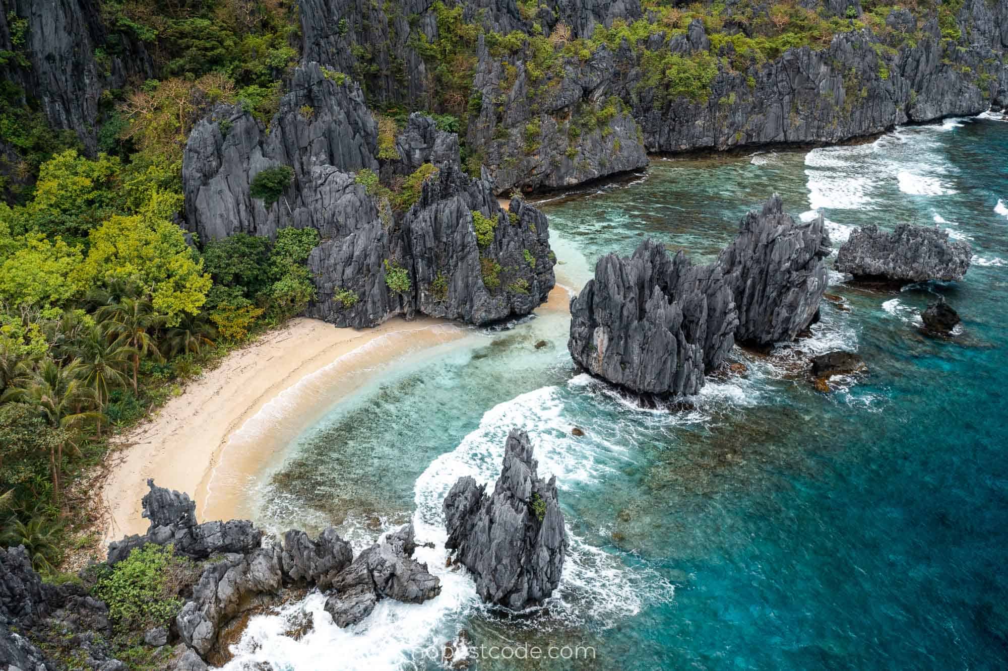 Hidden beach palawan