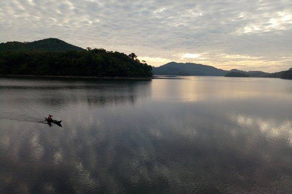 Lake Manguao palawan